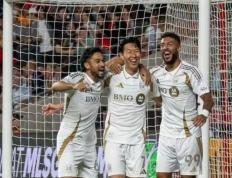 IM体育官方网-包含荷兰鏖战瑞士，孙兴慜完成帽子戏法的词条