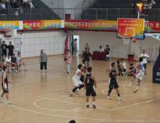 IM体育app-跨国篮球比赛中出现惊人的突破