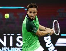 IM体育官方网站-澳网横扫法网，梅德韦杰夫带队取胜