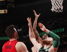 IM体育app-凯尔特人险胜江苏队，戈贝尔扛起全队的简单介绍