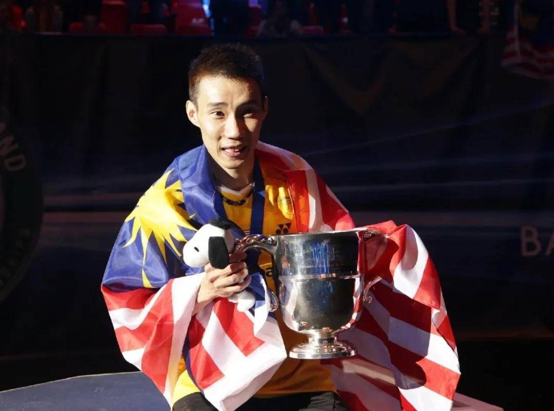 IM体育网页版登录入口-泰国羽毛球队险胜法国羽毛球队，李宗伟送出助攻的简单介绍