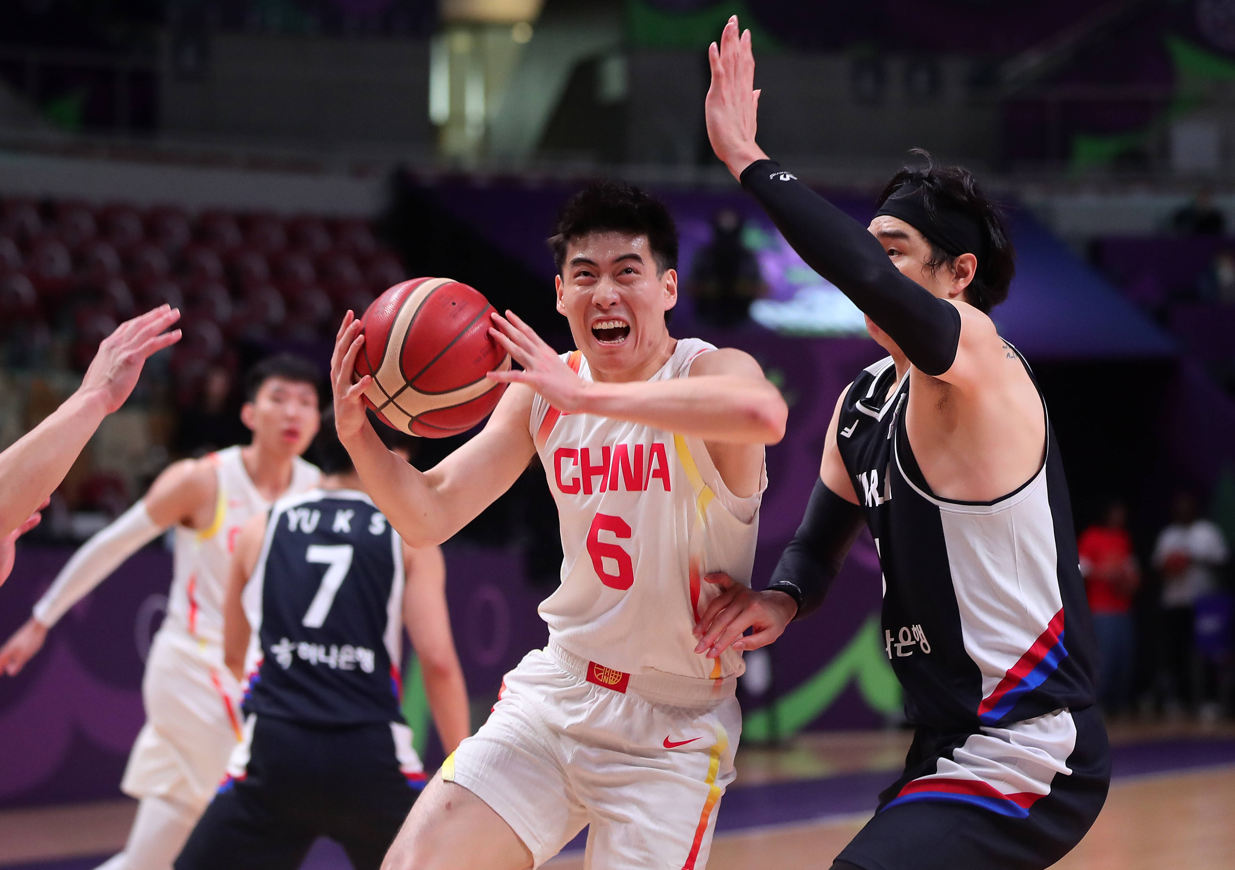 IM体育数据分析平台-夺冠在望！亚洲球队跻身亚洲赛决赛的简单介绍