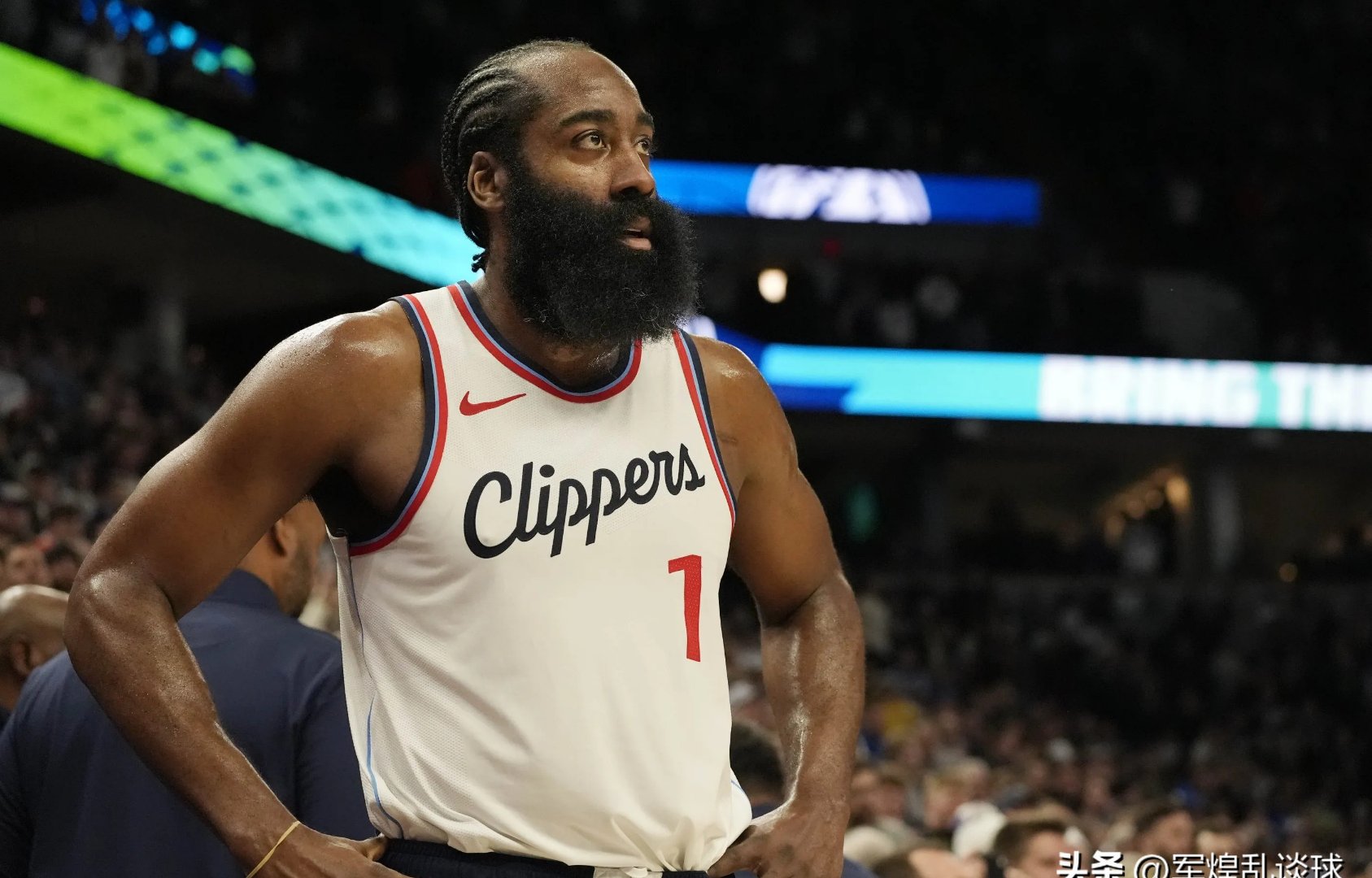 IM体育动画直播通道-火箭客场大胜湖人,哈登砍下+分表现抢镜的简单介绍