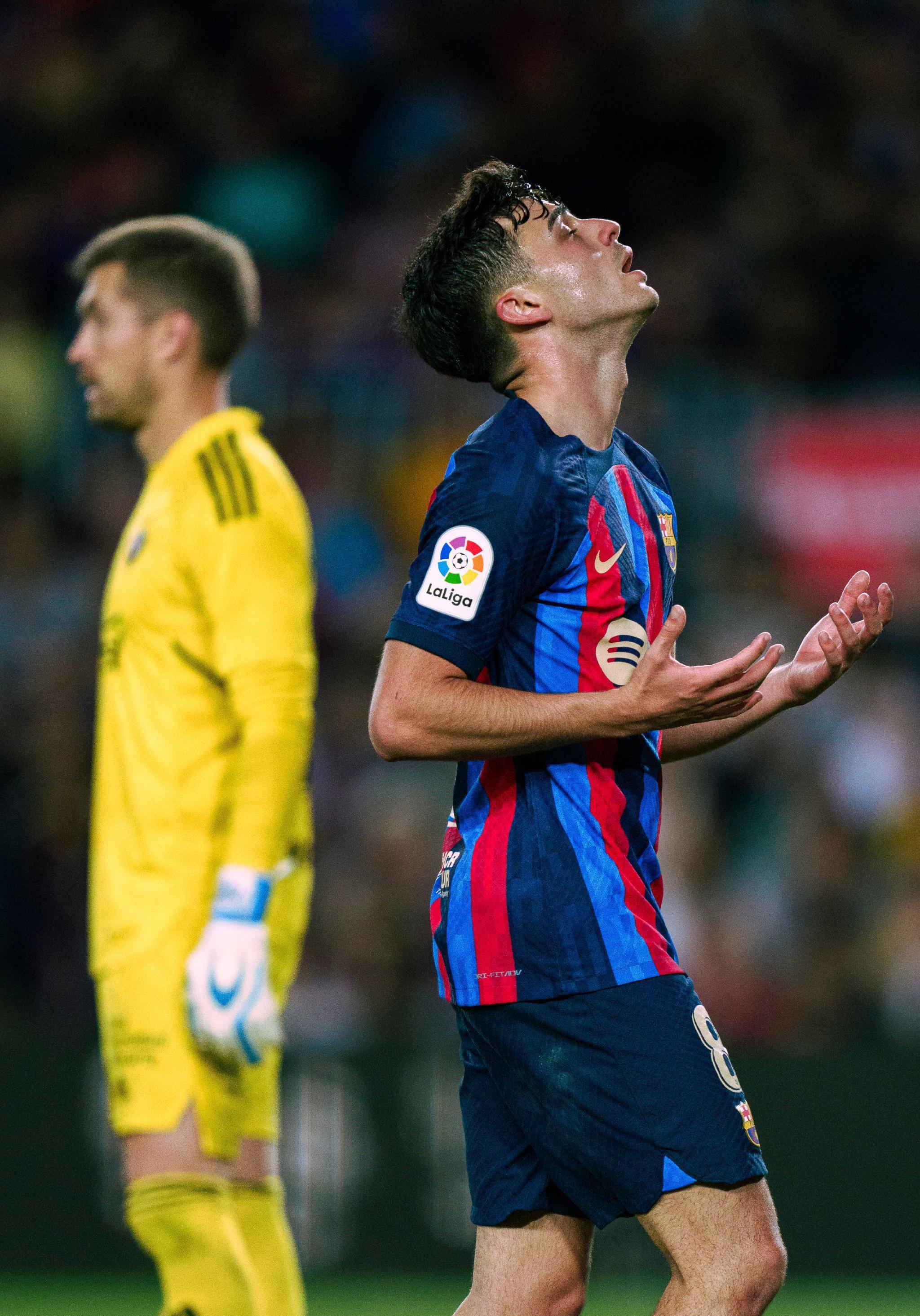 IM体育社区互动入口-巴萨客场深陷困境，小组出线难上加难的简单介绍