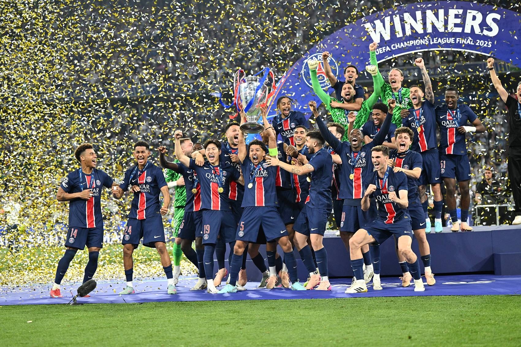 IM体育网页版登录入口-巴黎圣日耳曼逆袭,逆转取胜