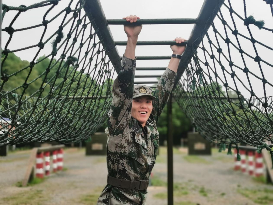 IM体育社区互动入口-关于湖北科技大学深夜训练备战，球员积极反思磨砺的信息