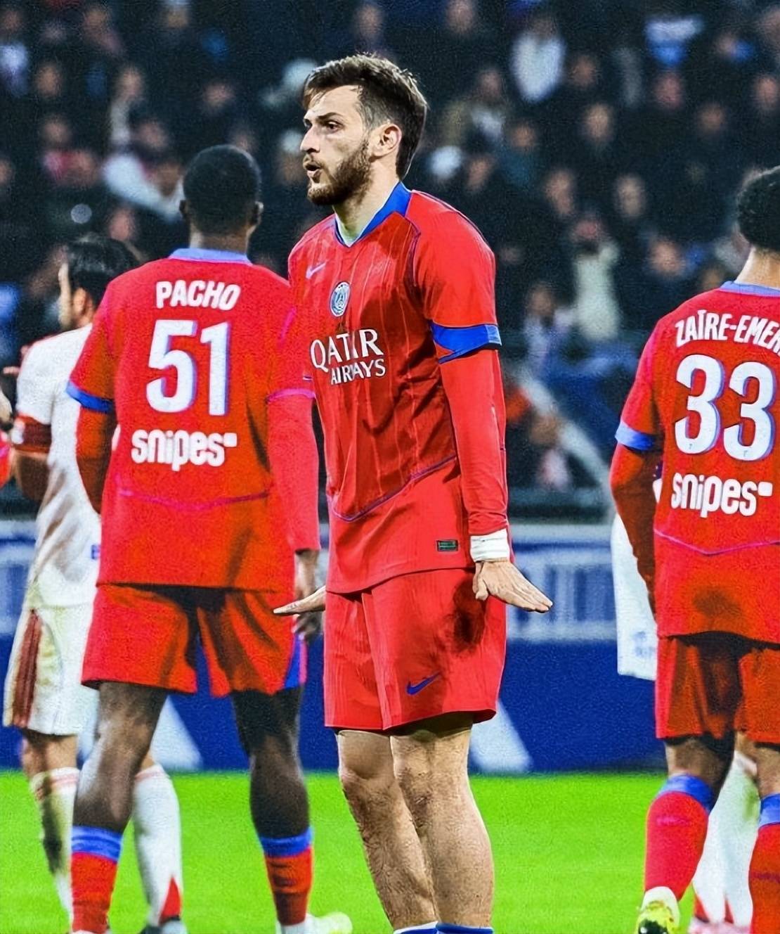 IM体育赛事直播入口-里昂主帅赞誉球队表现,力争联赛前四