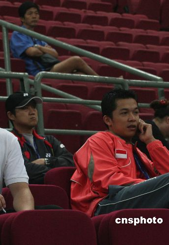 IM体育社区互动入口-印度羽毛球队碾压马来西亚羽毛球队，陶菲克高光表现的简单介绍