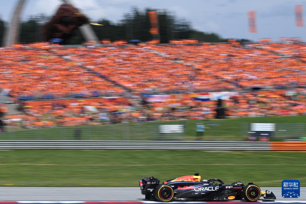 IM体育App下载-包含梅赛德斯险胜威廉姆斯,拉塞尔关键制胜的词条