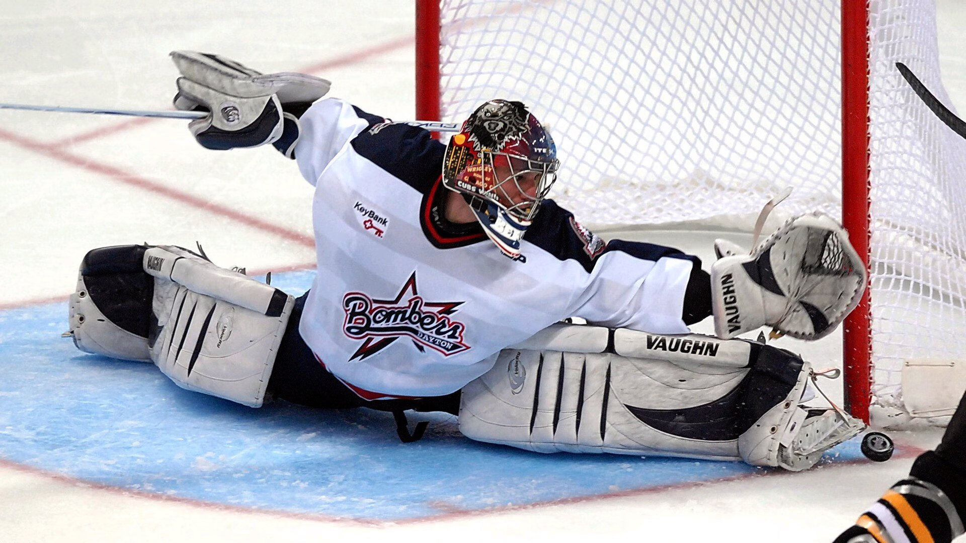 IM体育平台-世界杯之夜,伊萨克统治级数据背后的故事