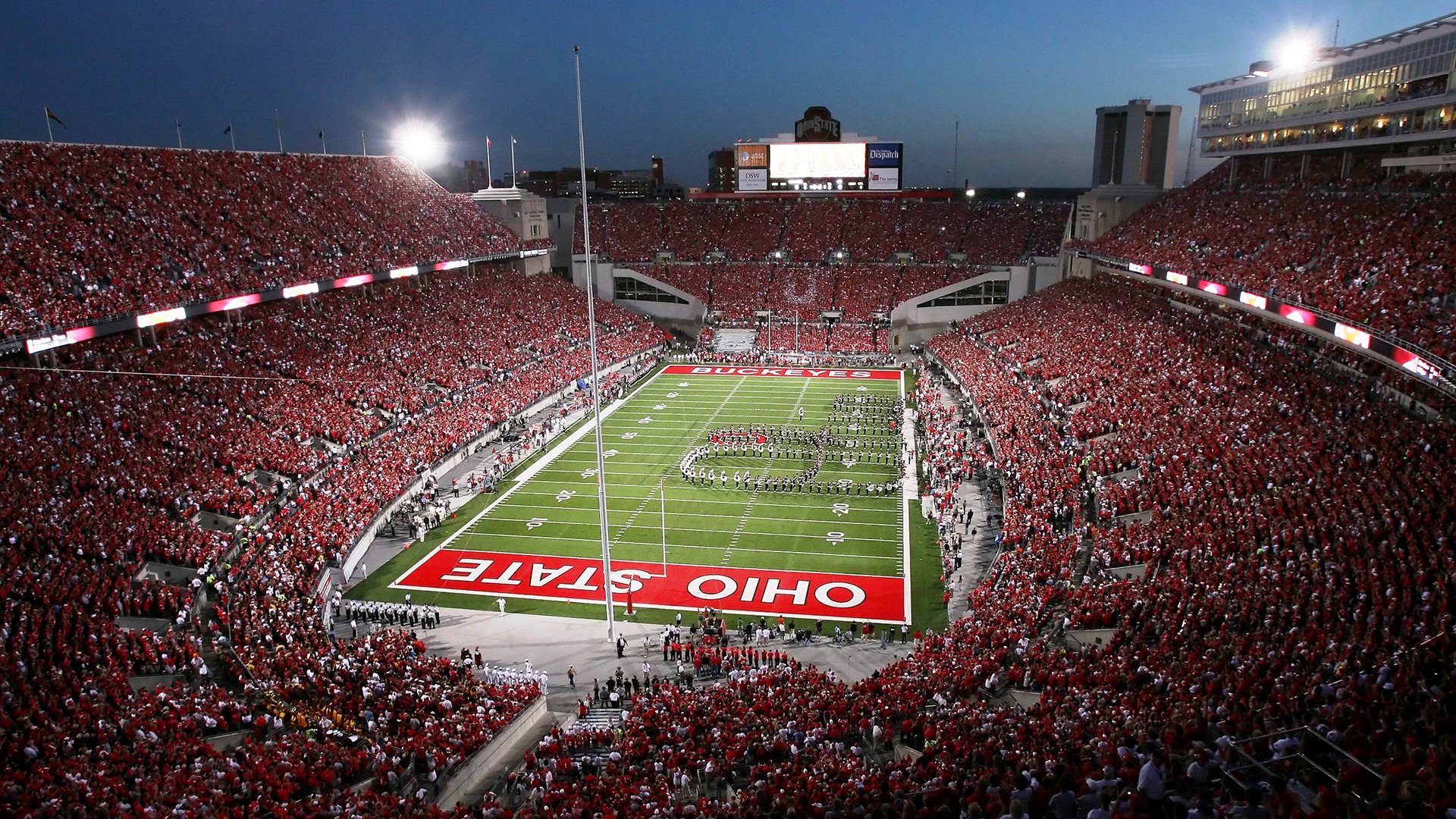 IM体育官方平台-药厂铁蹄踏碎斑马，北欧巨兽统治欧陆—论勒沃库森与哈兰德的双重霸权之夜