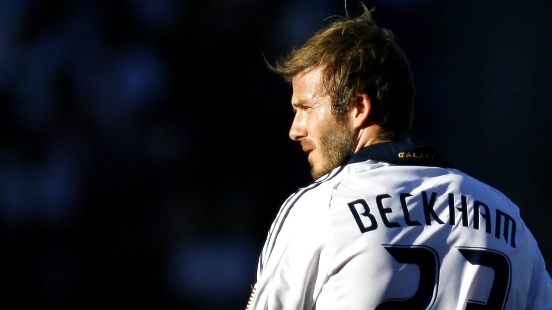 IM Sport-凯恩一锤定音，奥地利防线崩塌，AC米兰提前锁定胜局